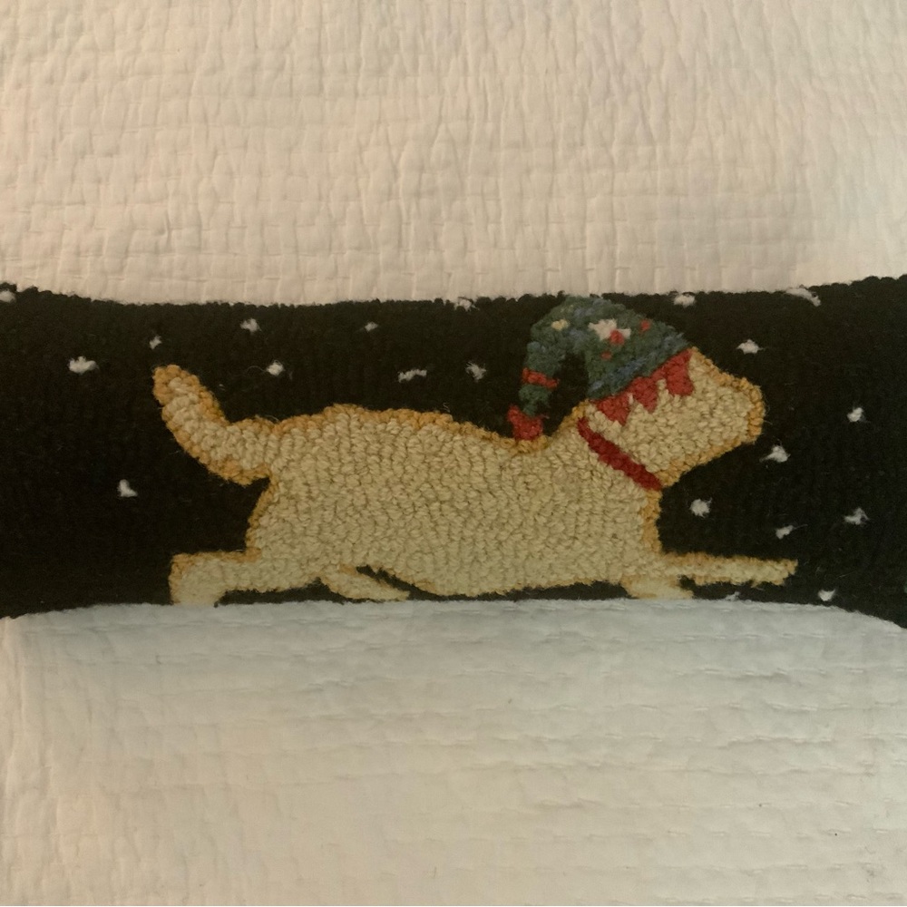 Chandler 4 Corners Yellow Lab Hooked Wool Lumbar Pillow Winter Dog Decor